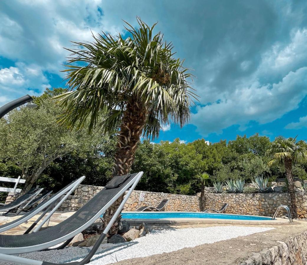 Apartments Villa Klaudia - Adults Only Crikvenica Ngoại thất bức ảnh