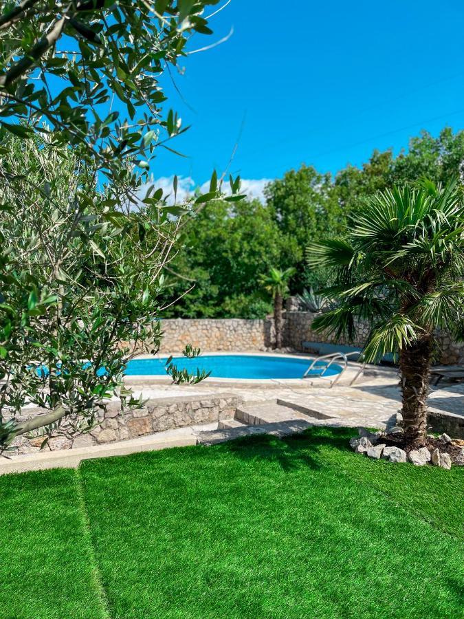 Apartments Villa Klaudia - Adults Only Crikvenica Ngoại thất bức ảnh