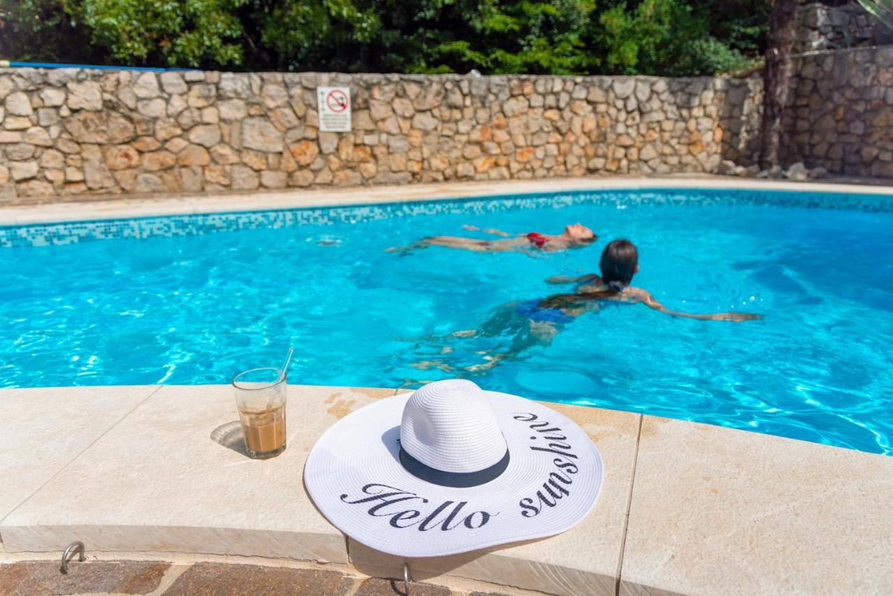 Apartments Villa Klaudia - Adults Only Crikvenica Ngoại thất bức ảnh