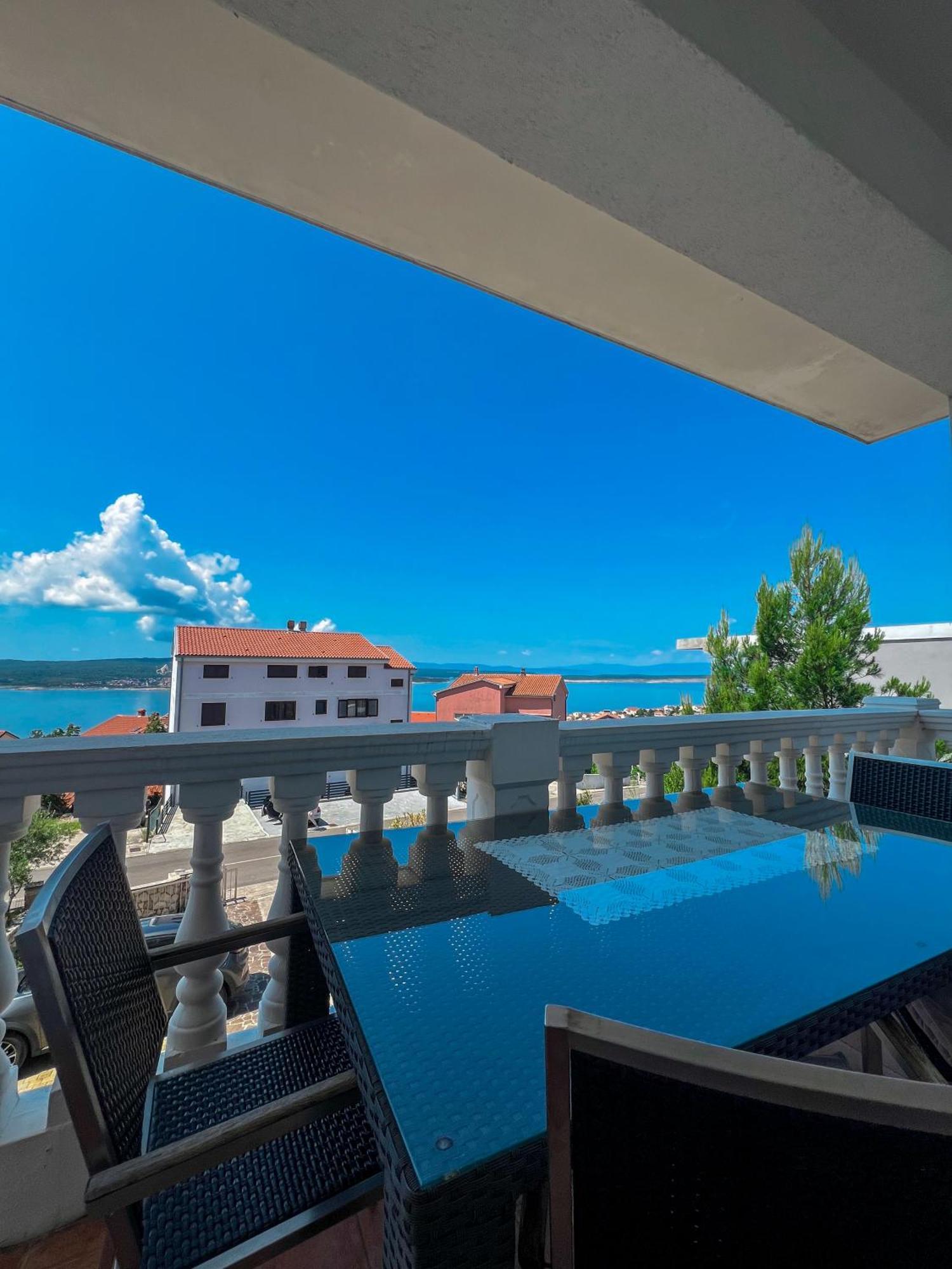 Apartments Villa Klaudia - Adults Only Crikvenica Ngoại thất bức ảnh