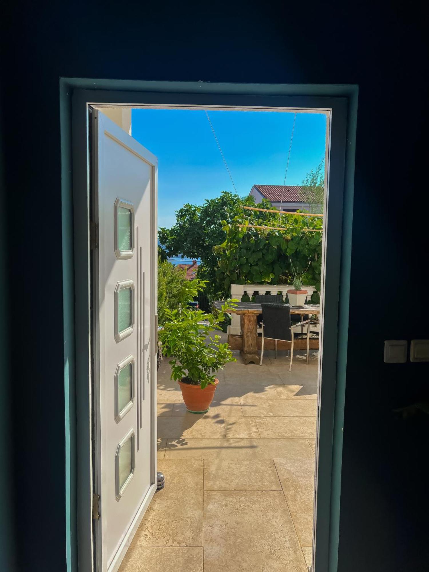 Apartments Villa Klaudia - Adults Only Crikvenica Ngoại thất bức ảnh